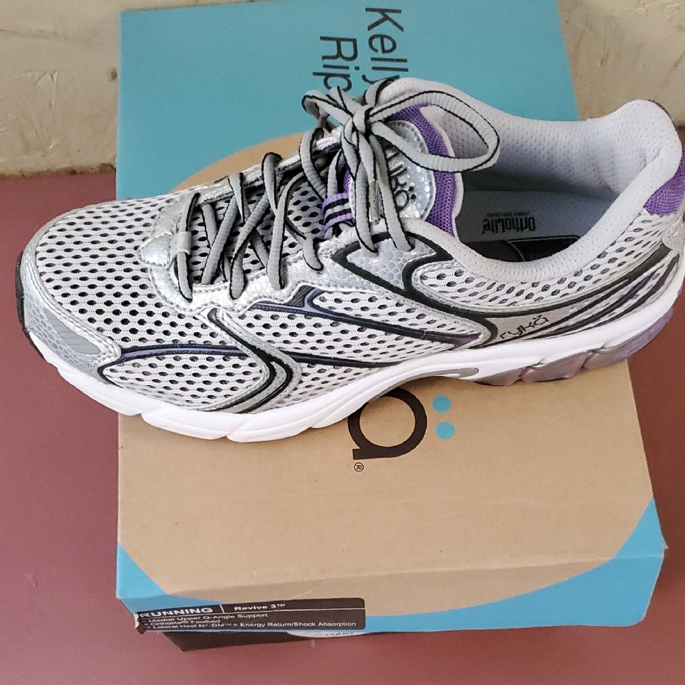 Women's Silver and Purple Running Shoes